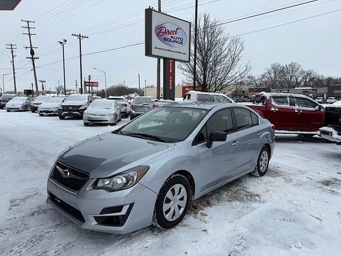 Used 2016 Subaru Impreza 2.0i image 8