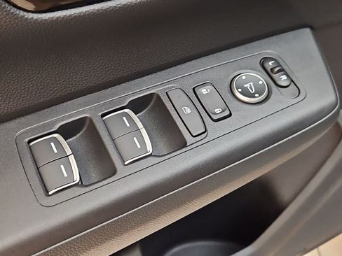 Certified 2025 Honda CR-V EX-L image 17