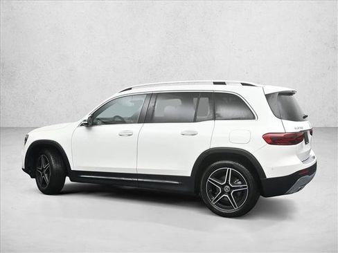 New 2026 Mercedes-Benz GLB 250 4MATIC image 4
