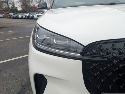 New 2026 Lincoln Aviator Black Label image 9