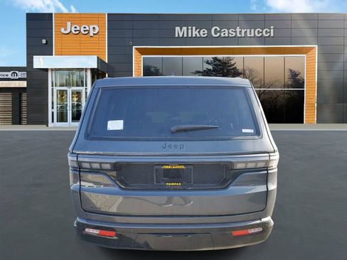 New 2026 Jeep Grand Wagoneer Limited image 4