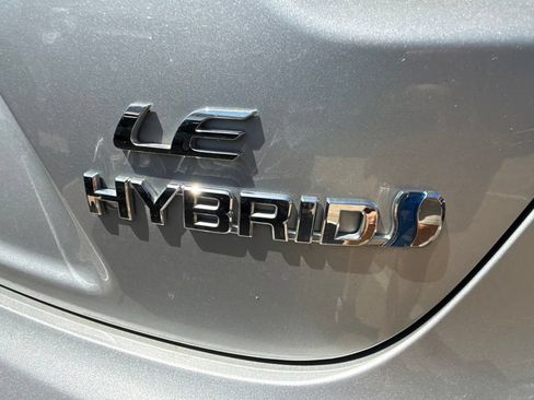 Used 2024 Toyota Corolla LE FWD image 14