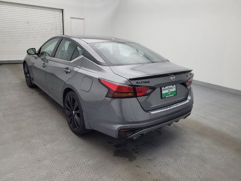 Used 2022 Nissan Altima 2.5 SR w/ Midnight Edition Package image 5