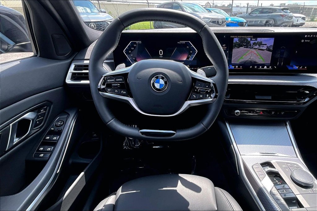 Used 2025 BMW 330i xDrive Sedan AWD/4WD image 7