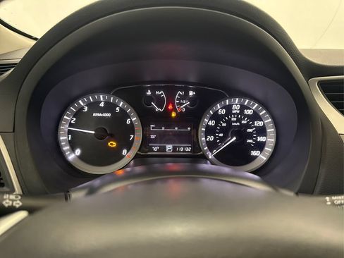 Used 2013 Nissan Sentra SV FWD image 35