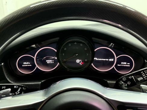 Used 2018 Porsche Panamera 4S image 39