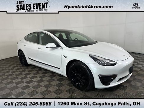 Used 2019 Tesla Model 3 Performance image 1