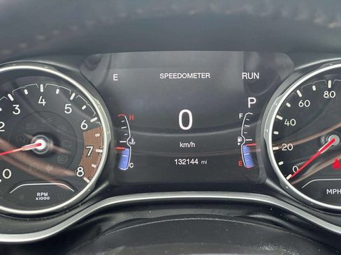 Used 2018 Jeep Compass Limited w/ Navigation Group image 26