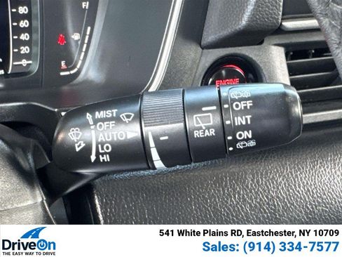 Used 2023 Honda Pilot Elite image 24