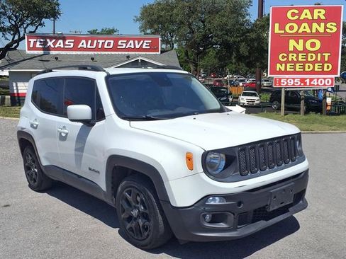 Used 2016 Jeep Renegade Latitude image 1