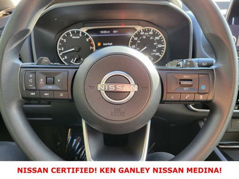 Certified 2023 Nissan Rogue SV image 29