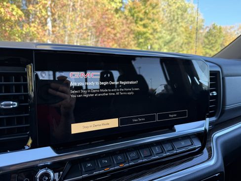 New 2026 GMC Sierra 1500 Elevation w/ Elevation Premium Package AWD/4WD image 25