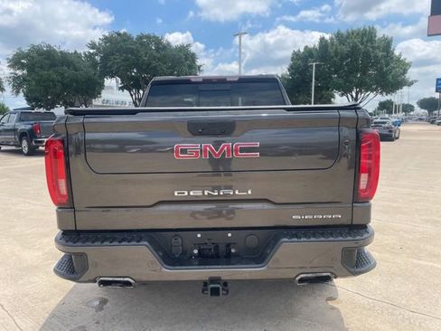 Used 2019 GMC Sierra 1500 Denali w/ Denali Ultimate Package AWD/4WD image 6