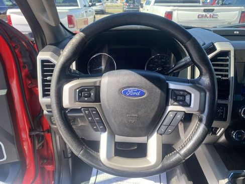 Used 2021 Ford F250 Lariat w/ Lariat Value Package image 11