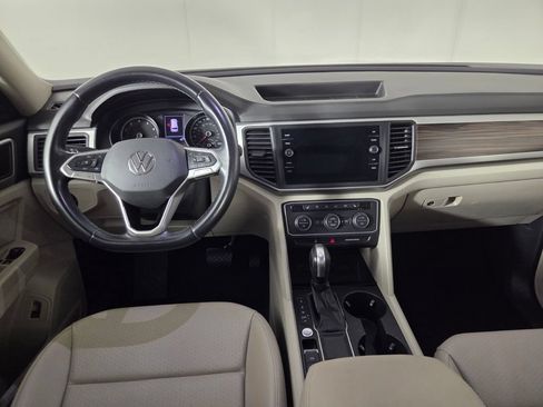 Used 2021 Volkswagen Atlas SE w/ Panoramic Sunroof Package FWD image 26