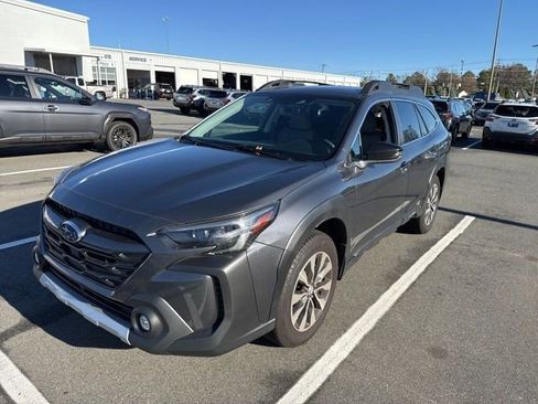 Certified 2025 Subaru Outback Limited image 3