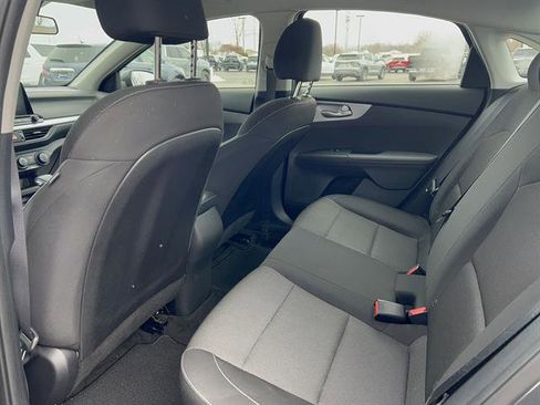 Used 2022 Kia Forte Sedan image 15