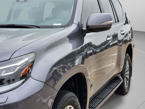Certified 2023 Lexus GX 460 Luxury w/ Accessory Package AWD/4WD image 39