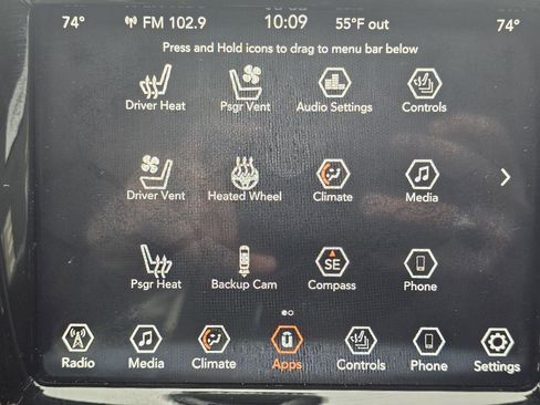 Used 2019 Jeep Cherokee Limited w/ Luxury Group image 30