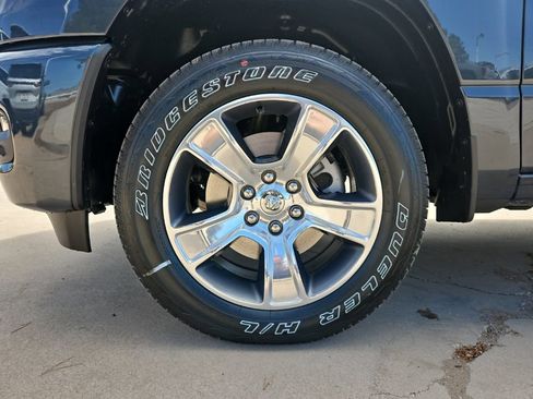New 2026 RAM 1500 Express AWD/4WD image 7