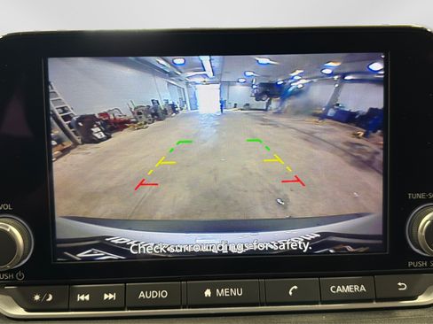 Used 2023 Nissan Rogue SV AWD/4WD image 26