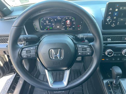 Used 2025 Honda Civic Sport Touring image 7