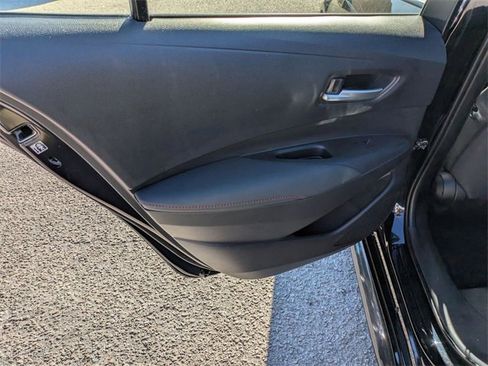 Used 2023 Toyota Corolla SE image 31