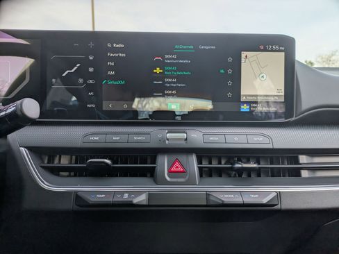 New 2025 Kia K4 GT-Line w/ GT-Line Premium Package image 14