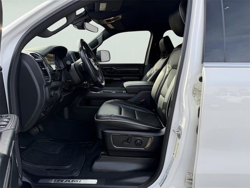 Used 2022 RAM 1500 Limited w/ Body-Colour Bumper Group image 19