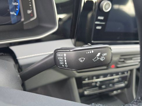 New 2026 Volkswagen Jetta SEL image 32