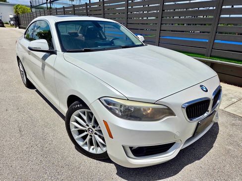 Used 2015 BMW 228i Coupe w/ Premium Package RWD image 2