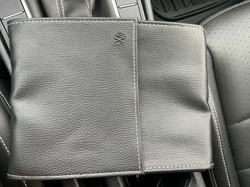 Used 2024 Volkswagen Jetta SE image 52