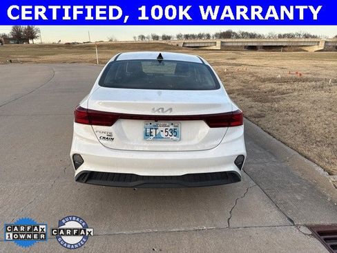 Used 2023 Kia Forte LX image 4