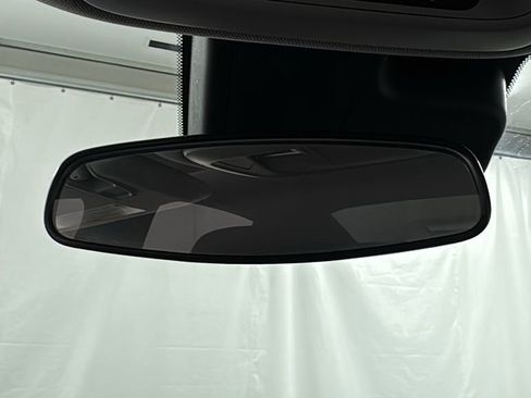 Used 2024 Chevrolet Malibu LT image 28