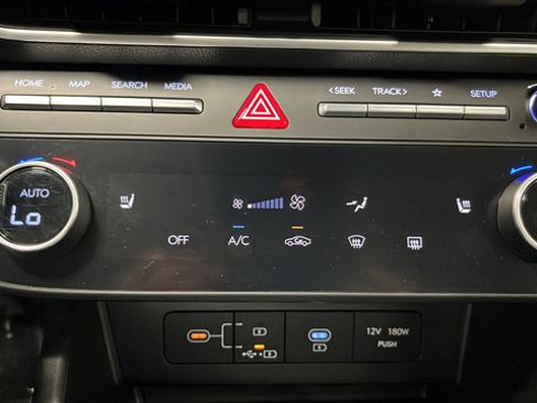 Used 2025 Hyundai Sonata SEL FWD image 17