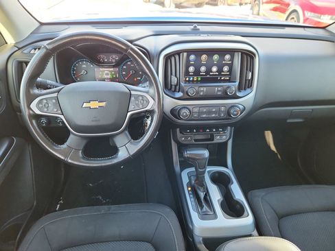 Used 2021 Chevrolet Colorado LT w/ Safety Package image 12