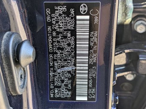 Used 2021 Toyota Corolla LE w/ Carpet Mat Package (TMS) image 19