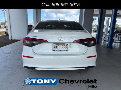 Used 2023 Honda Civic EX image 4
