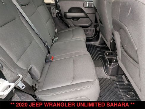 Used 2020 Jeep Wrangler Unlimited Sahara image 26