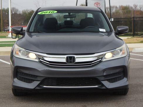 Used 2016 Honda Accord LX image 21