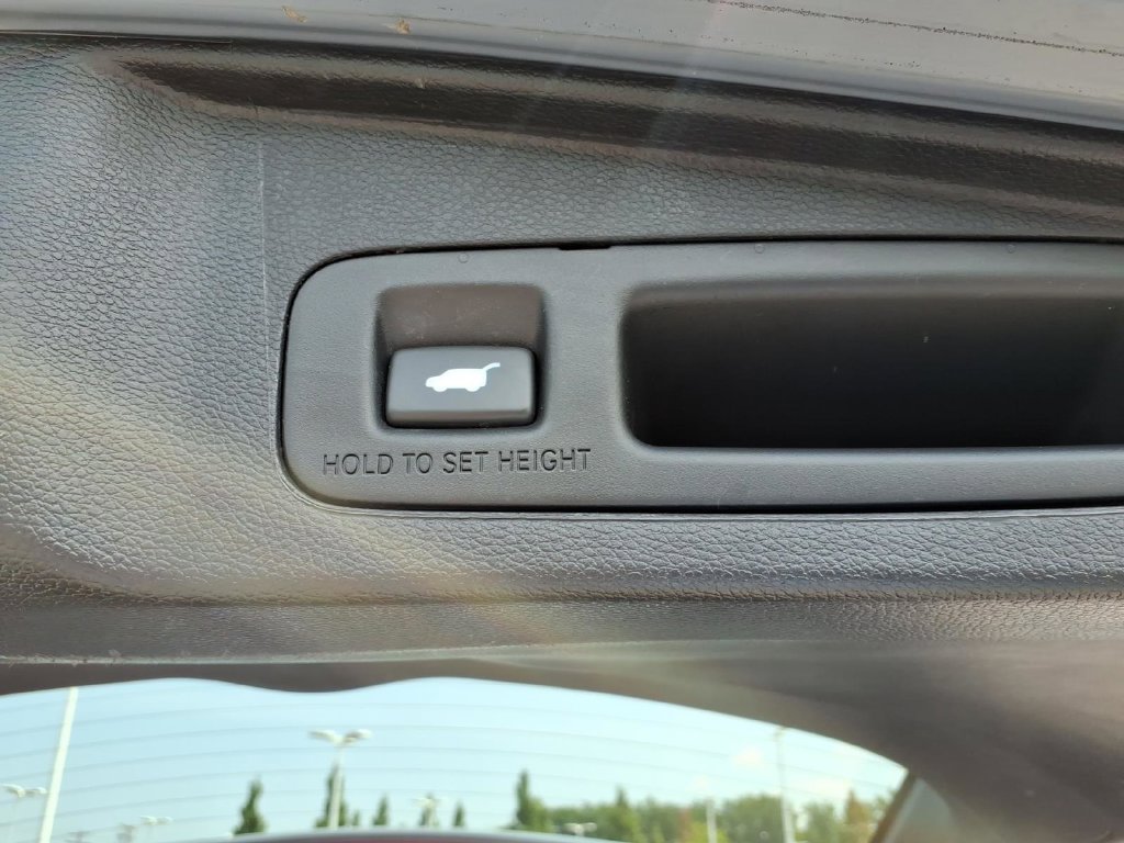 Used 2022 Honda CR-V EX-L image 12