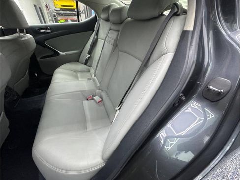Used 2007 Lexus IS 250 RWD image 3