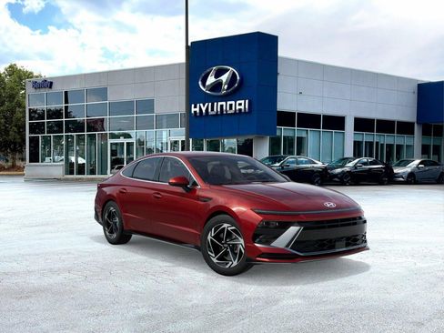 New 2026 Hyundai Sonata SEL FWD image 2