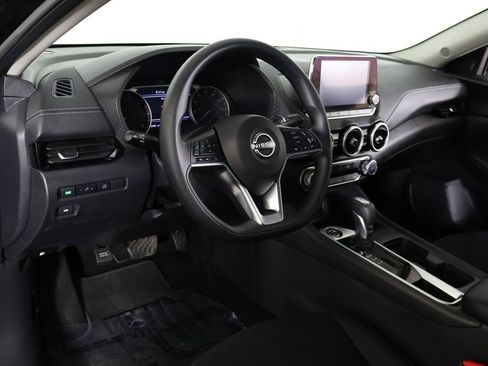 Used 2024 Nissan Sentra SV image 24