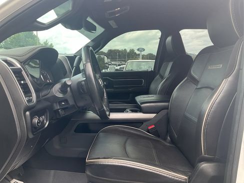 Used 2020 RAM 3500 Laramie AWD/4WD image 16