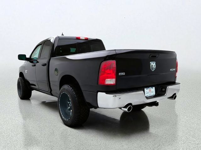 Used 2019 RAM 1500 Classic SLT w/ SLT Plus D←cor Group AWD/4WD image 5