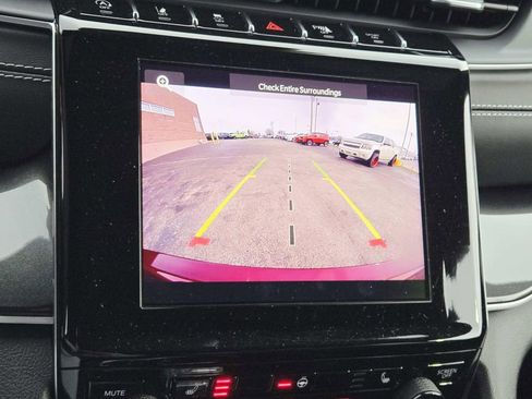 Used 2023 Jeep Grand Cherokee Altitude image 26