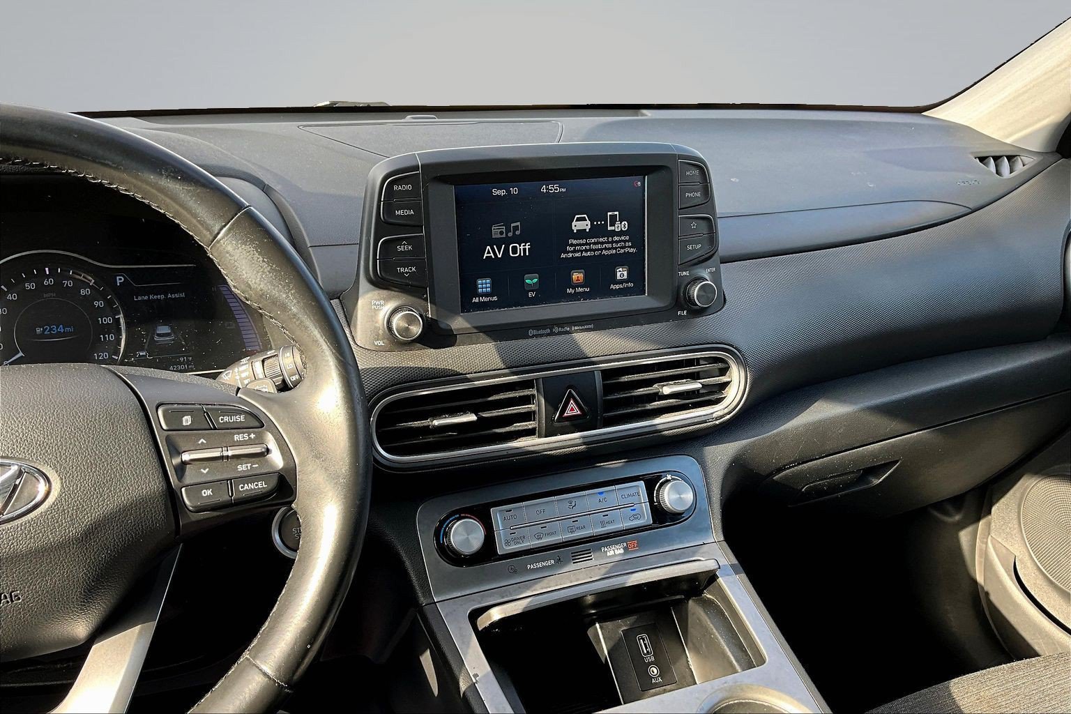 Used 2021 Hyundai Kona SEL FWD image 8