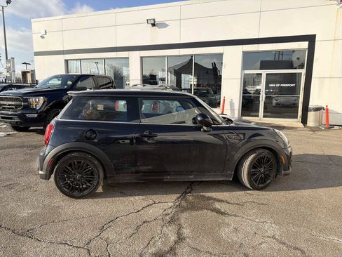 Certified 2024 MINI Cooper S image 7