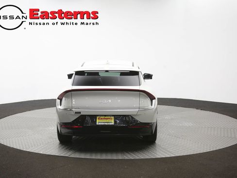 Used 2022 Kia EV6 Wind RWD image 40